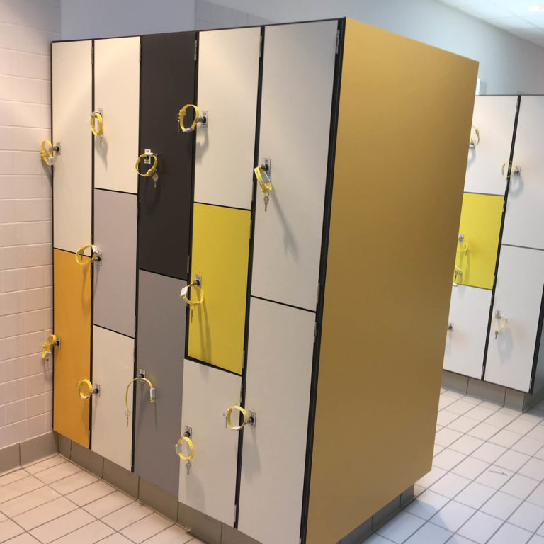 Casiers de vestiaires en stratifié compact | StratéO